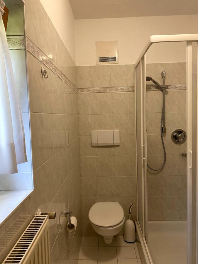 Platzlhof Apartment Appiano Sulla Strada Del Vino Ngoại thất bức ảnh