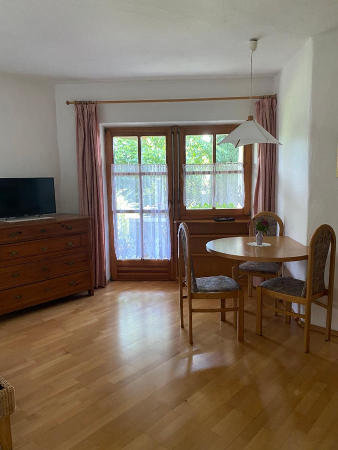 Platzlhof Apartment Appiano Sulla Strada Del Vino Ngoại thất bức ảnh